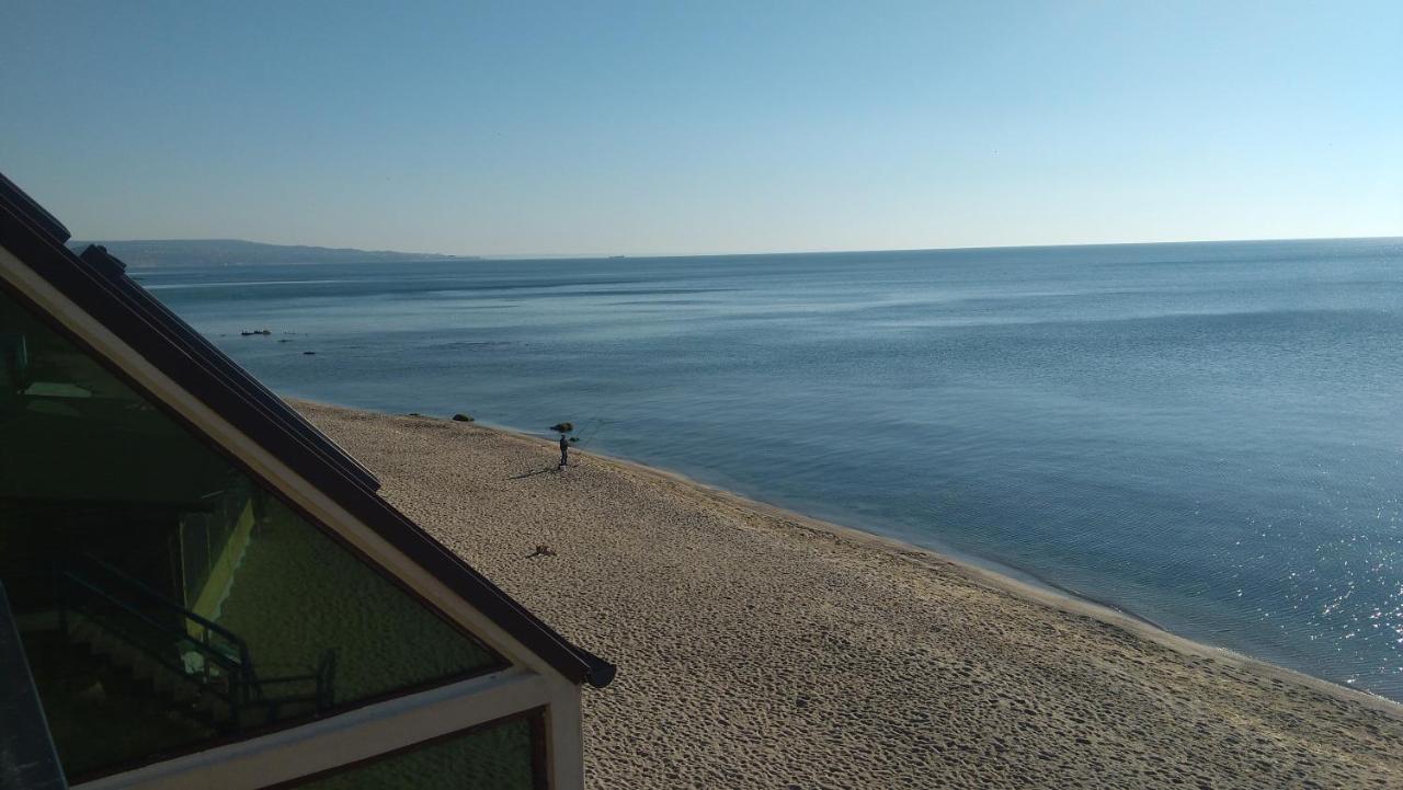Hemingway Rooms In Happy Beach Varna Extérieur photo