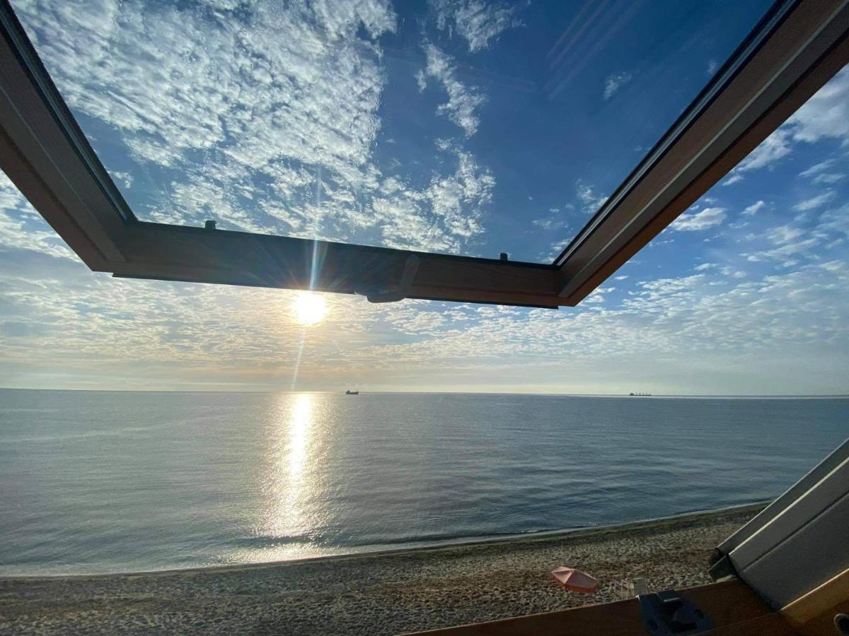 Hemingway Rooms In Happy Beach Varna Extérieur photo