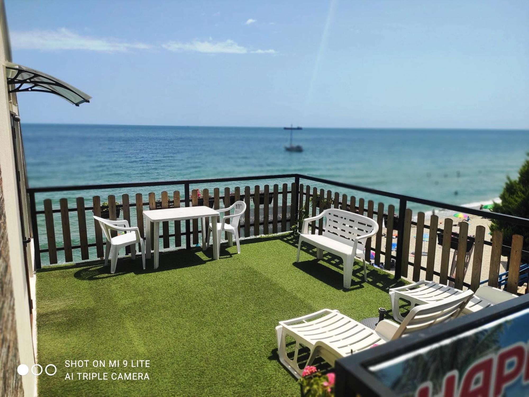 Hemingway Rooms In Happy Beach Varna Extérieur photo