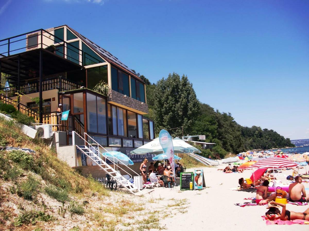 Hemingway Rooms In Happy Beach Varna Extérieur photo